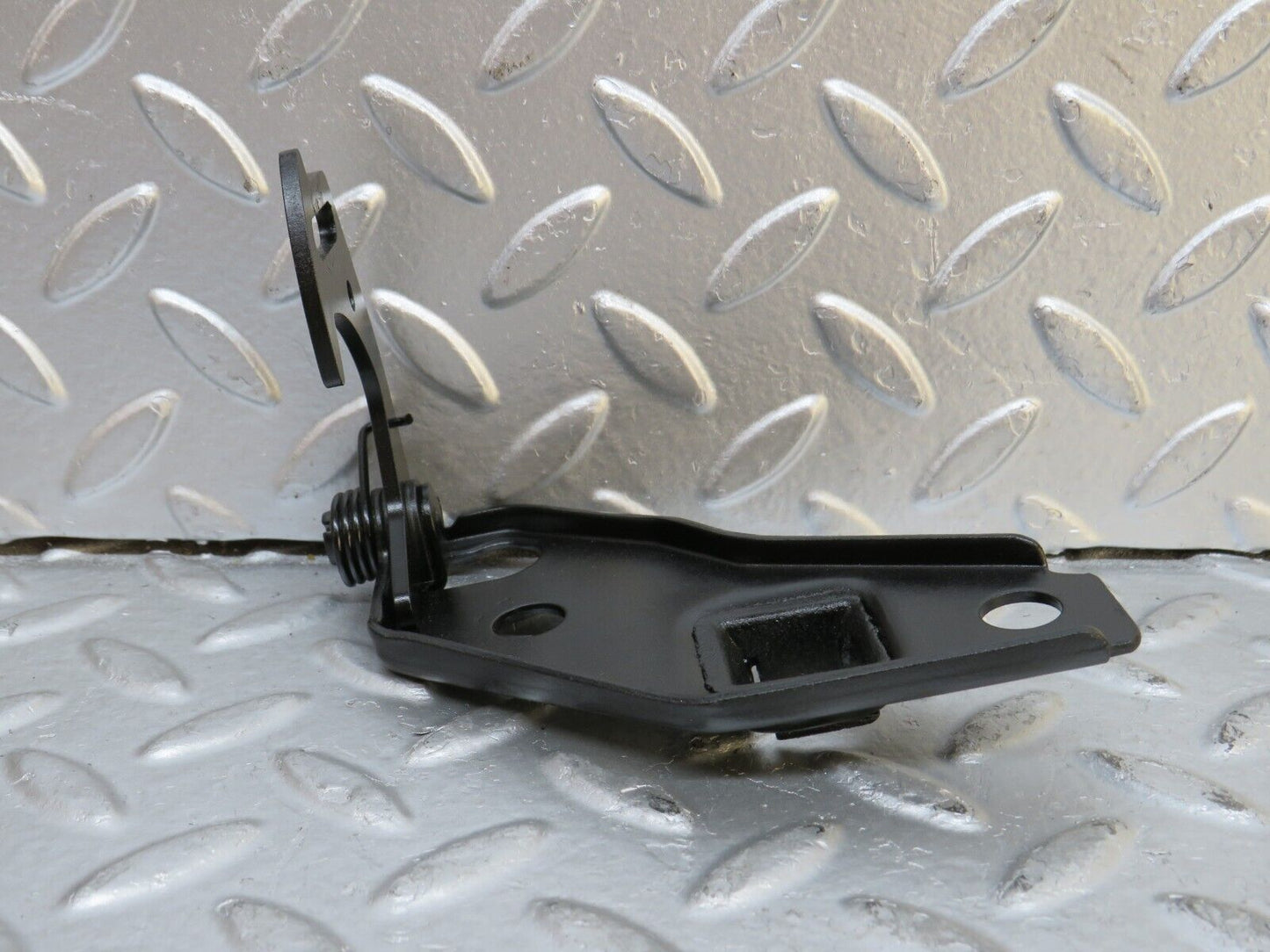 29434 Mercedes-Benz W124 230E Bonnet Release Latch 1248800360