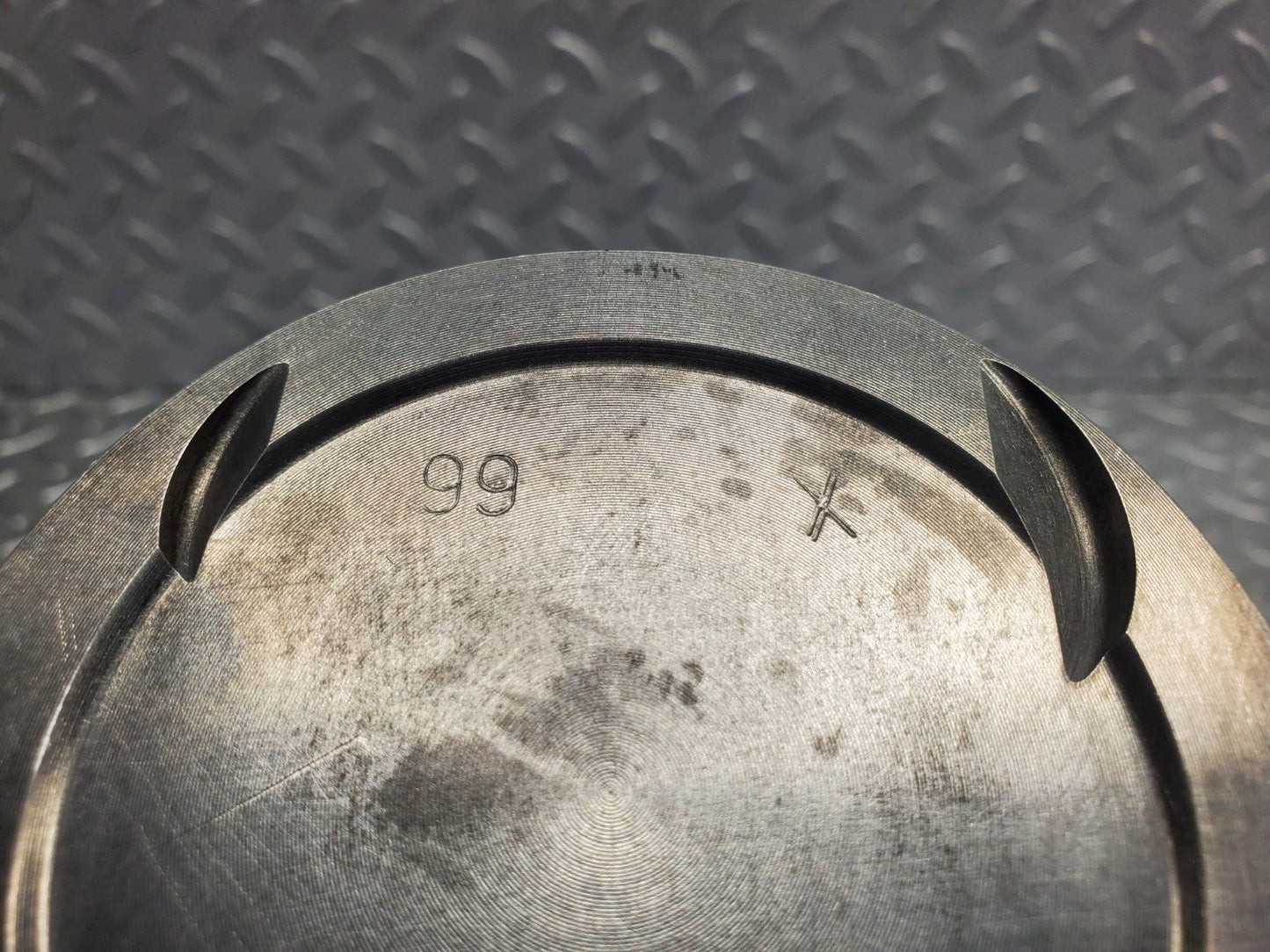 W124 Wagon piston with connecting rod used OEM