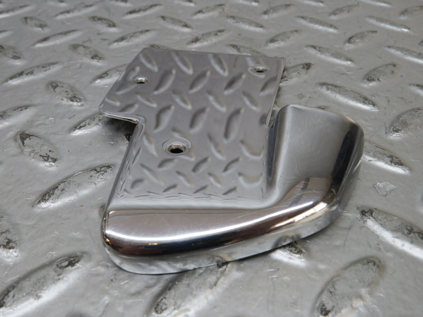 26491 Mercedes-Benz C124 220CE Coupe B Pillar Chrome Cover Plate Left Side