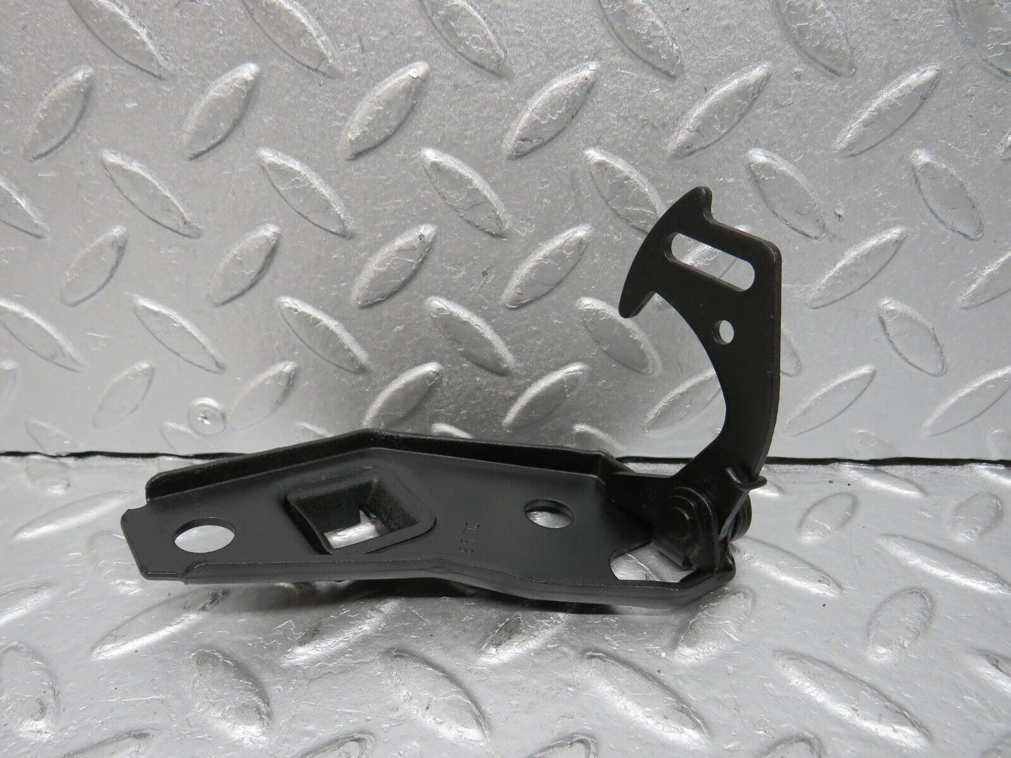 38055 Mercedes-Benz A124 320E Cabriolet Bonnet Release Latch 1248800360