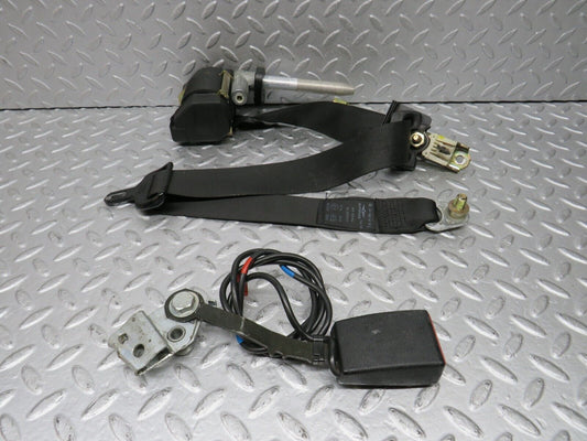 39055 Mercedes-Benz W201 190E 2.6L Front Left Seat Belt With Buckle 2018606785 1248606169