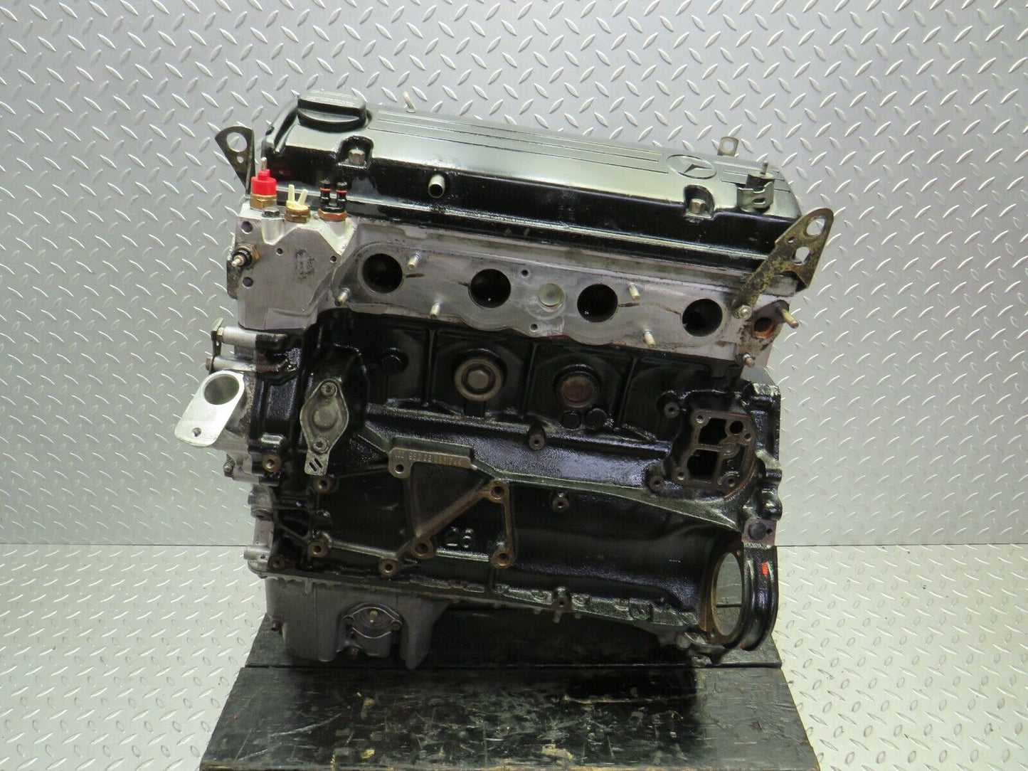 33852 Mercedes-Benz W201 190E Complete Engine 1020112601 M102.962 70.000 miles