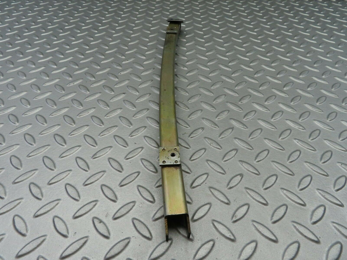 6838 Mercedes-Benz C107 350SLC Coupe Front Left Window Channel