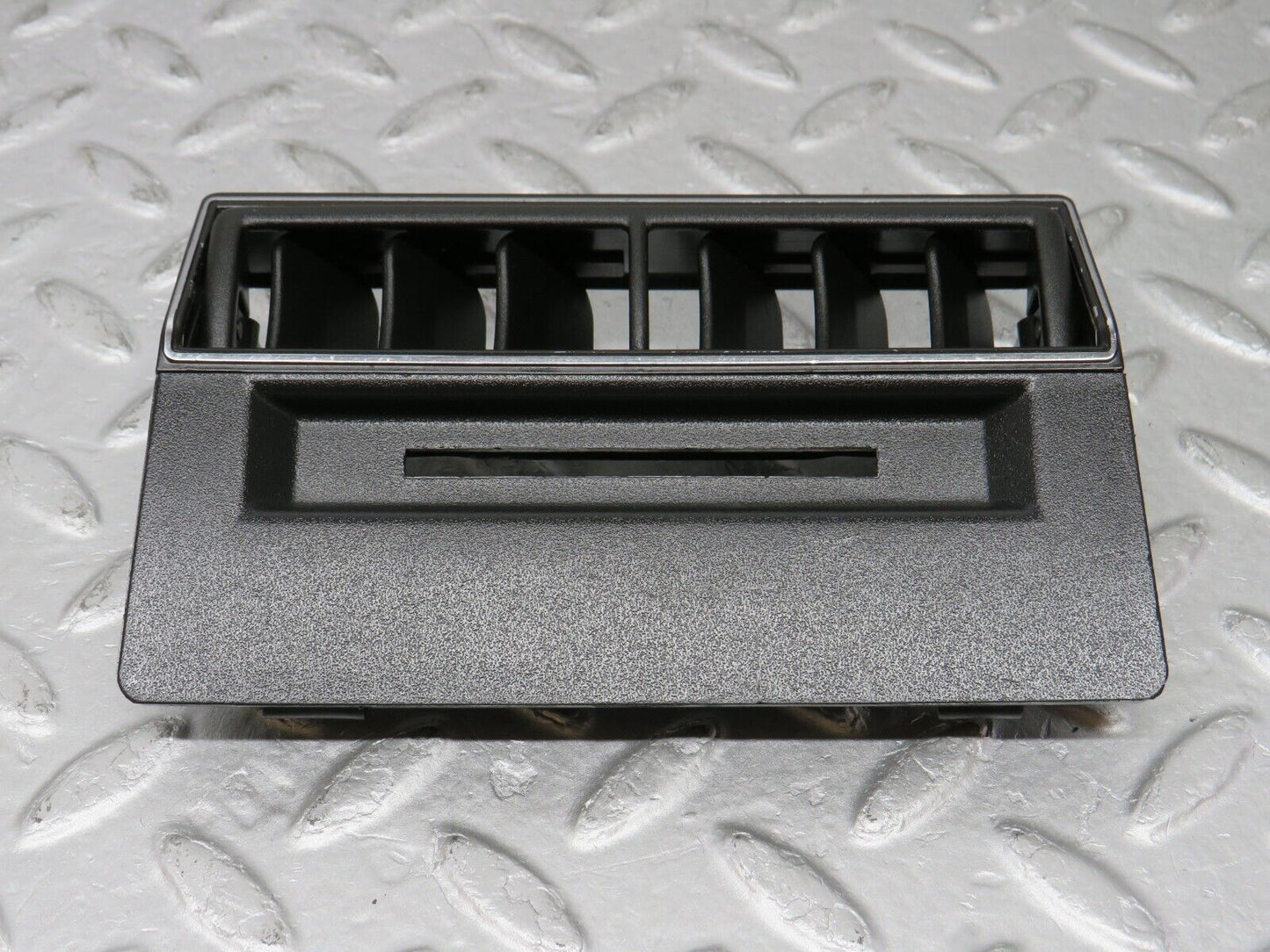 36187 Mercedes-Benz W126 420SE Centre Console Air Vent 1268300013