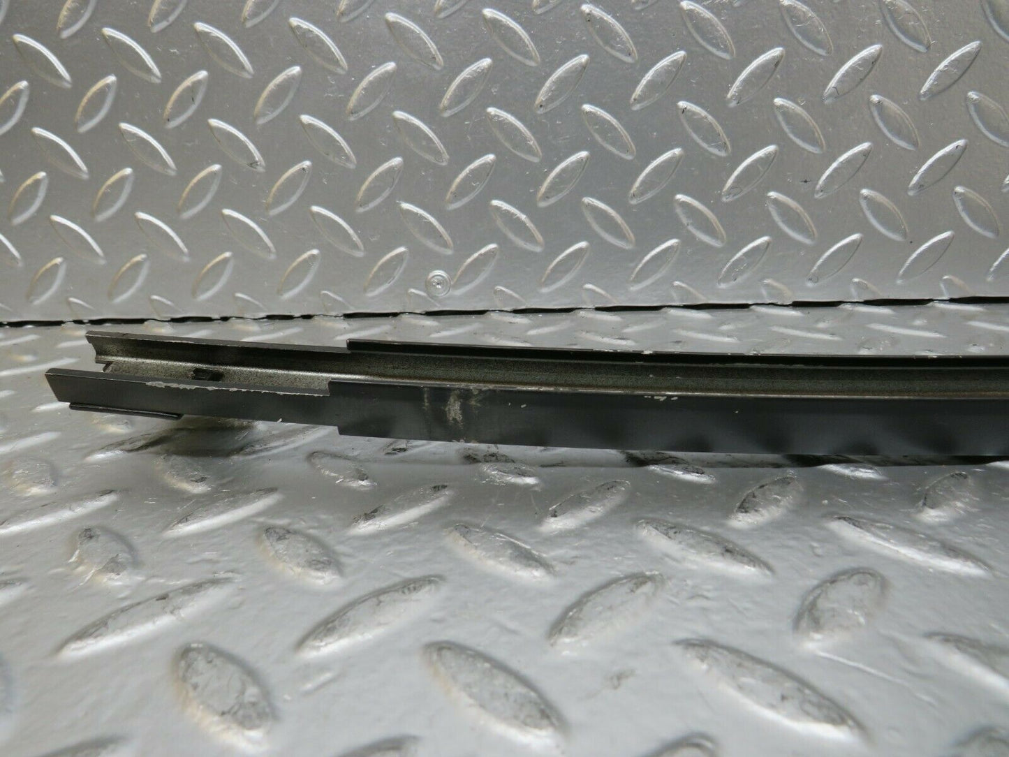24248 Mercedes-Benz S124 220TE Wagon Rear Left Door Window Channel