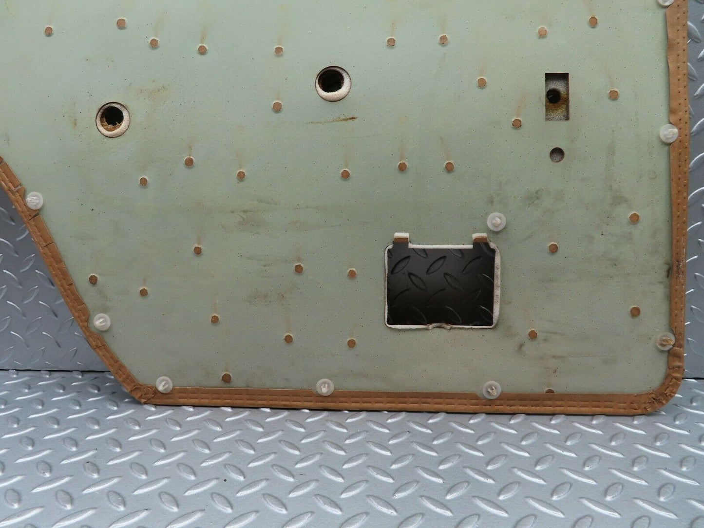 5723 Mercedes-Benz W123 200 Rear Right Door Card