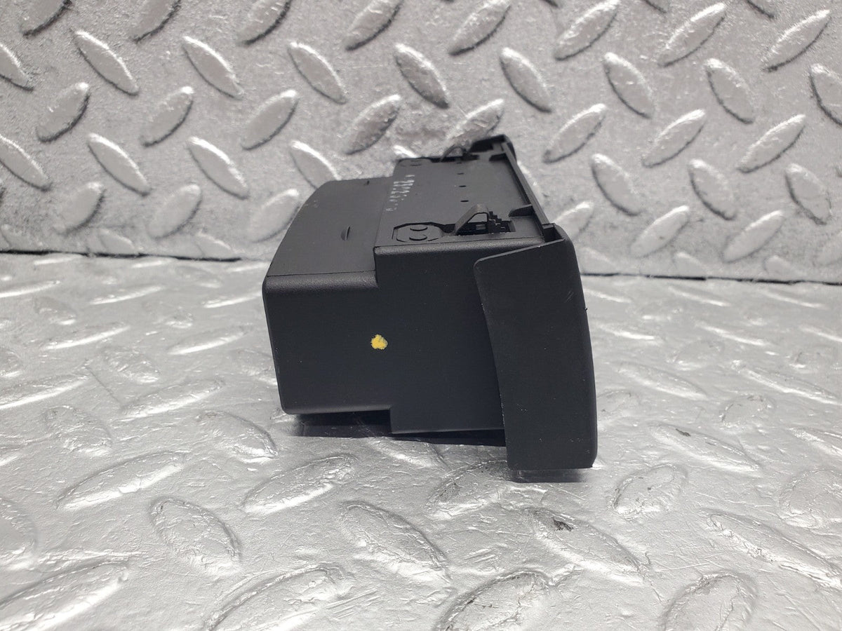 W124 dashboard air vent left used OEM
