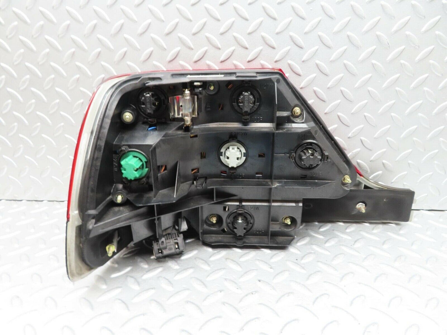 14913 Mercedes-Benz W140 S320 Tail Light Right Side