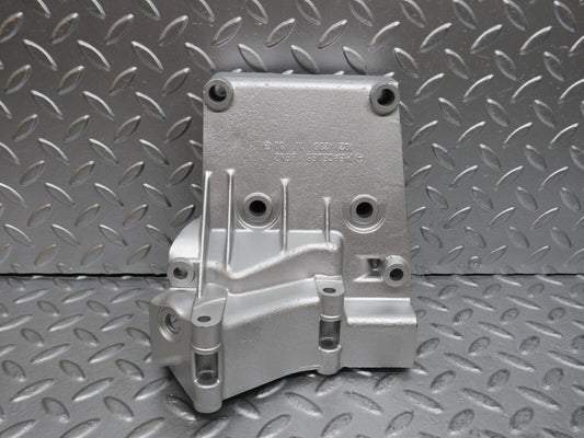 29419 Mercedes-Benz W124 230E Power Steering Pump Bracket 1022361030