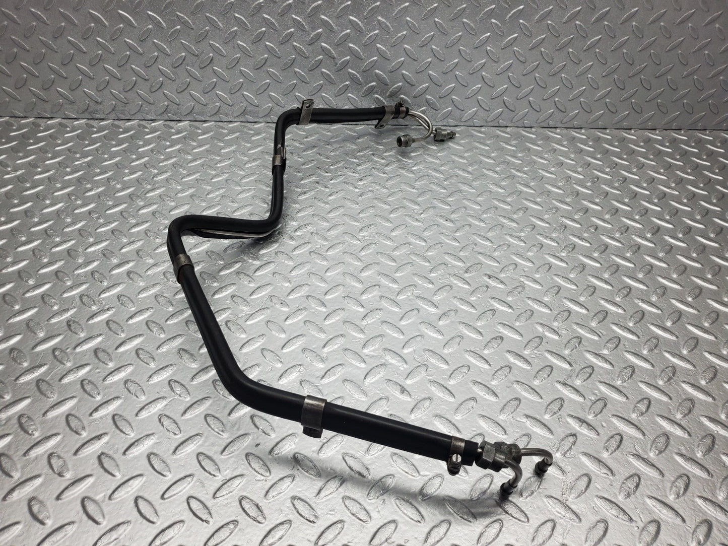 W112 fuel hose pipe used OEM