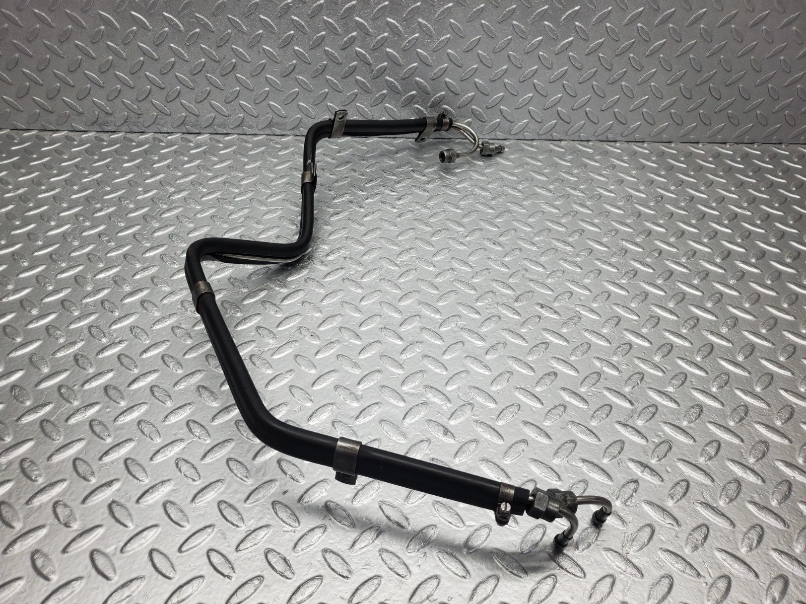 W112 fuel hose pipe used OEM