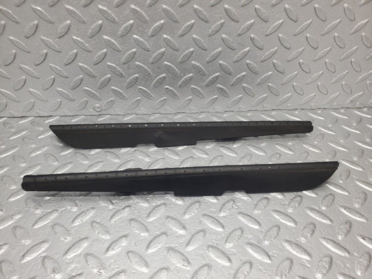 46148 Mercedes-Benz W124 Sunroof Rubber Cover Trim 1407800292 1407800192