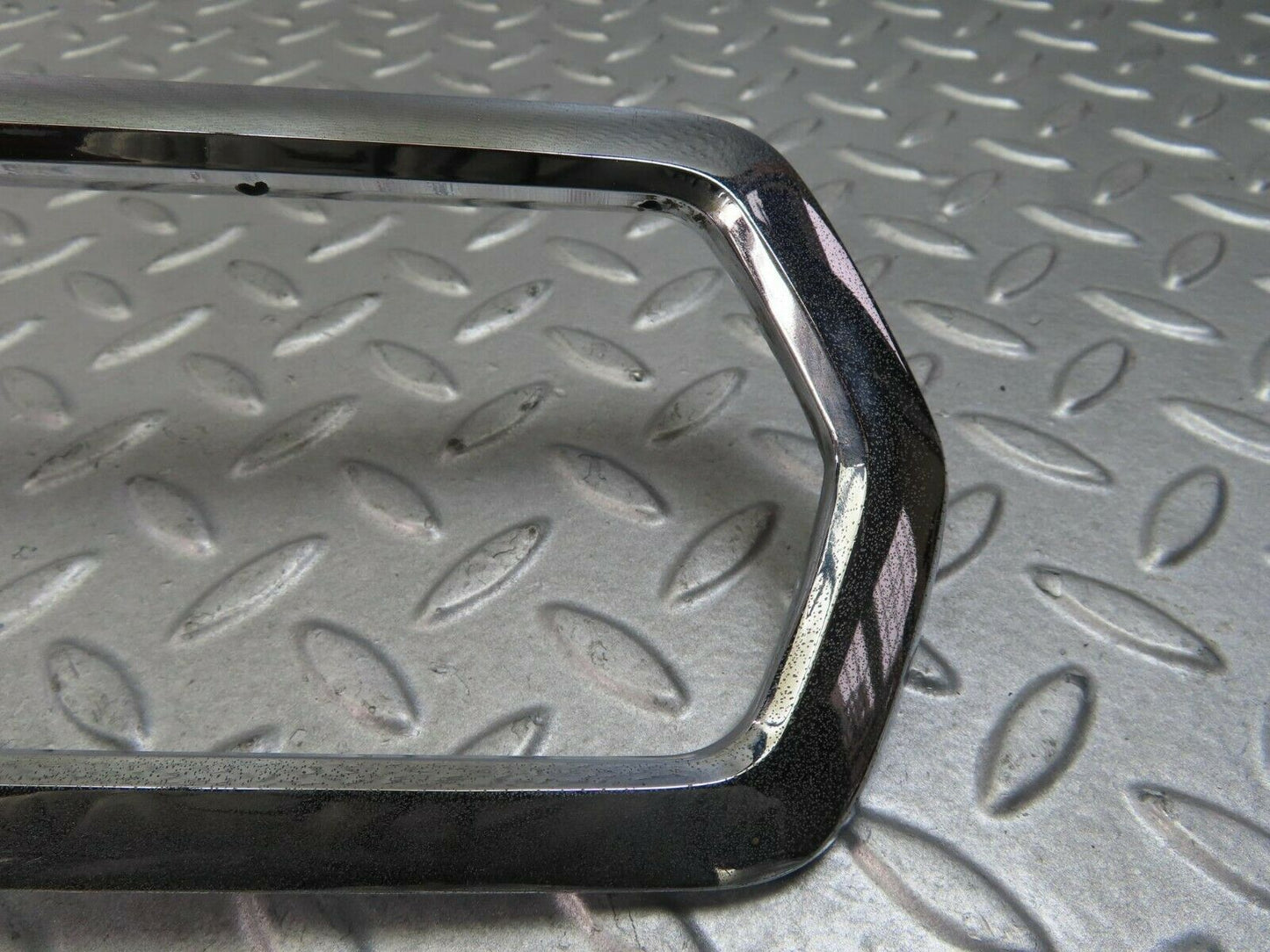 8817 Mercedes-Benz W108 Tail Light Chrome Frame Right 1088260259