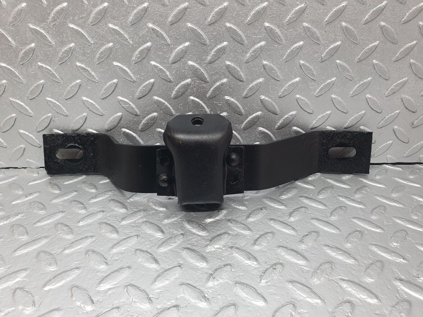 43404 Mercedes-Benz W108 280SE Rear Left Bumper Bracket