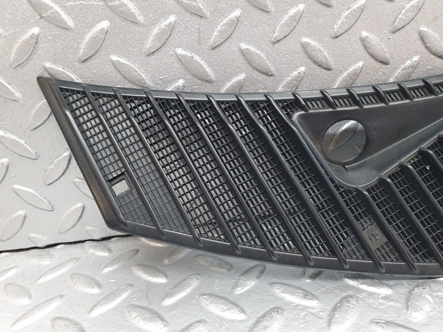 43901 Mercedes-Benz C123 230CE Coupe Air Intake Grill Right Side 1238363065