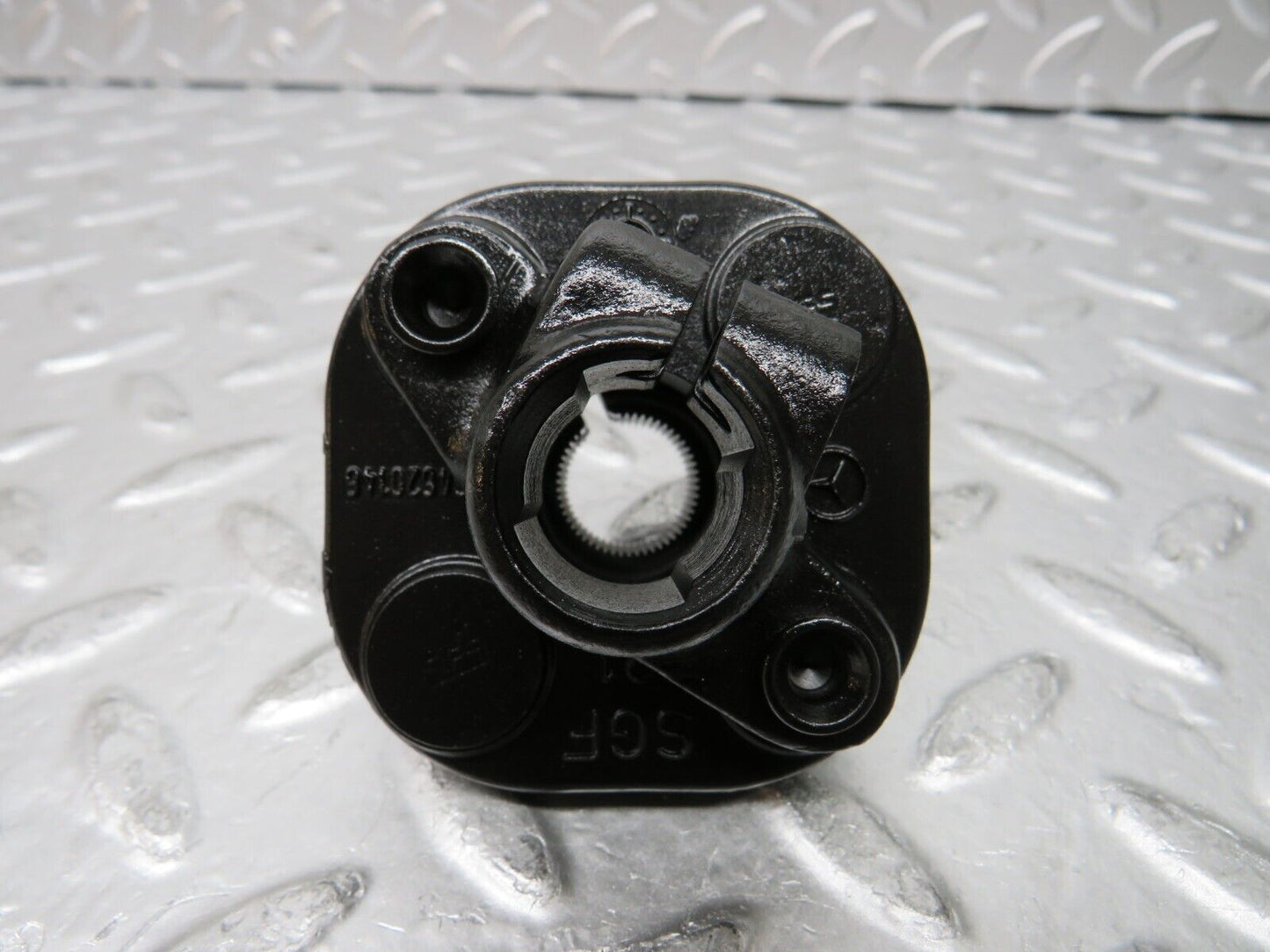 26726 Mercedes-Benz C124 220CE Coupe Steering Column Lower Shaft Connector