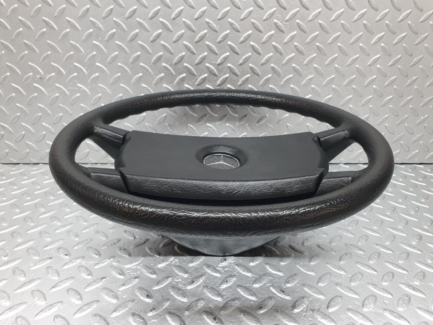 43887 Mercedes-Benz C123 230CE Coupe Steering Wheel 1264640017