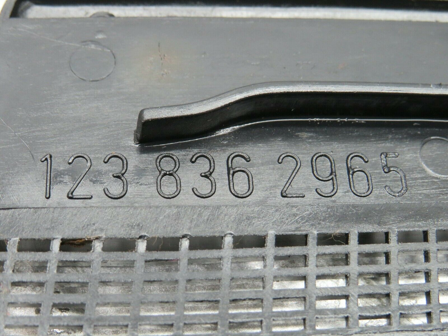 22059 Mercedes-Benz S123 280TE Wagon Air Intake Grill Left Side 1238362965