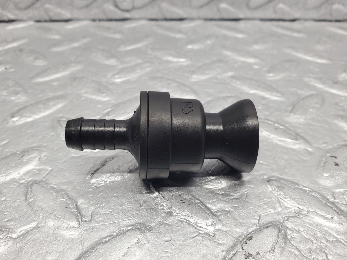 W201 Baby Benz fuel tank vent valve used OEM