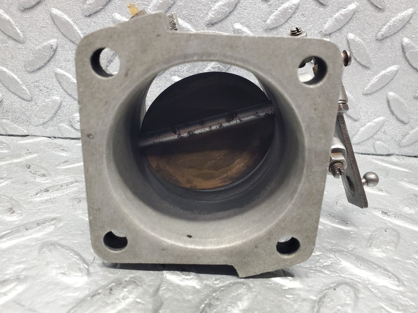 W112 throttle body valve used OEM