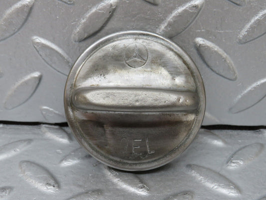 35733 Mercedes-Benz W108 Engine Oil Filler Cap