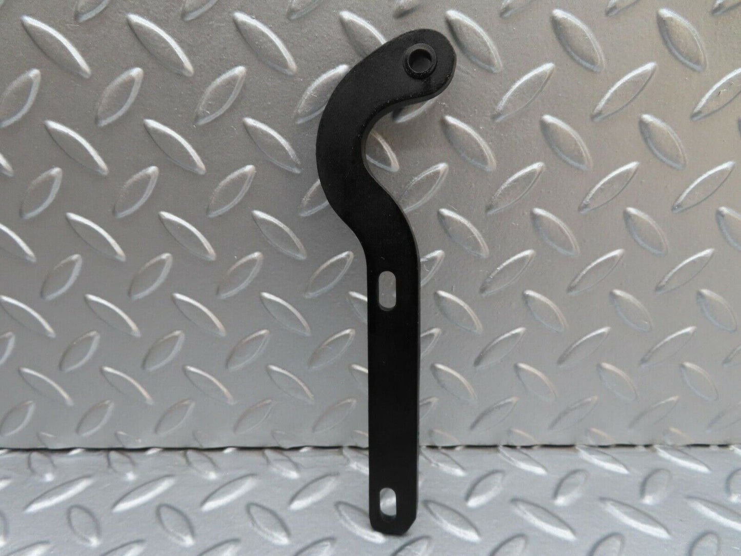 13922 Mercedes-Benz C107 280SLC Bonnet Hinge Support Right Side