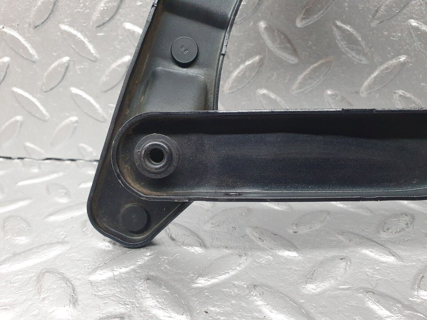 41874 Mercedes-Benz W202 C200 Bonnet Hinge Left Side 2028800128