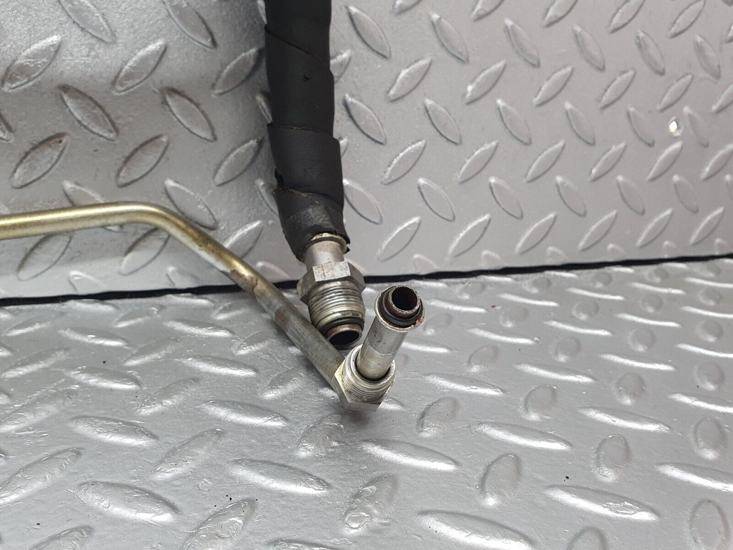 43807 Mercedes-Benz C126 380SEC Coupe Air Condition Hose Pipe 1268301415 1268301515 1269970581