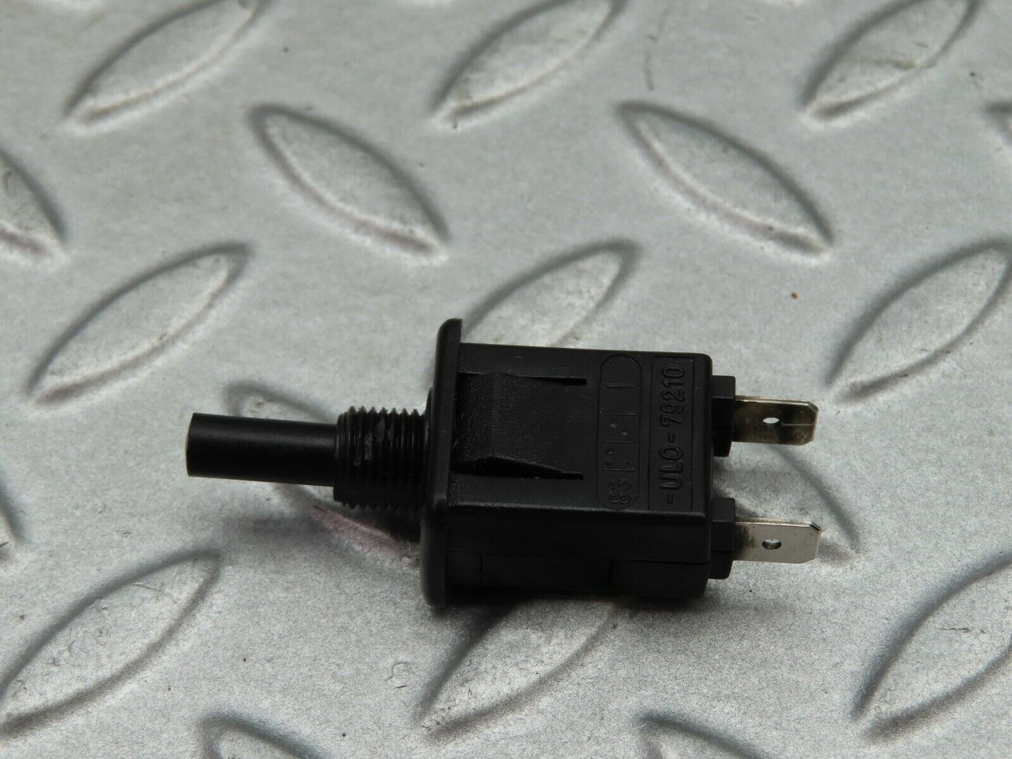 5759 Mercedes-Benz W123 200 Glove Box Light Switch 0008213252