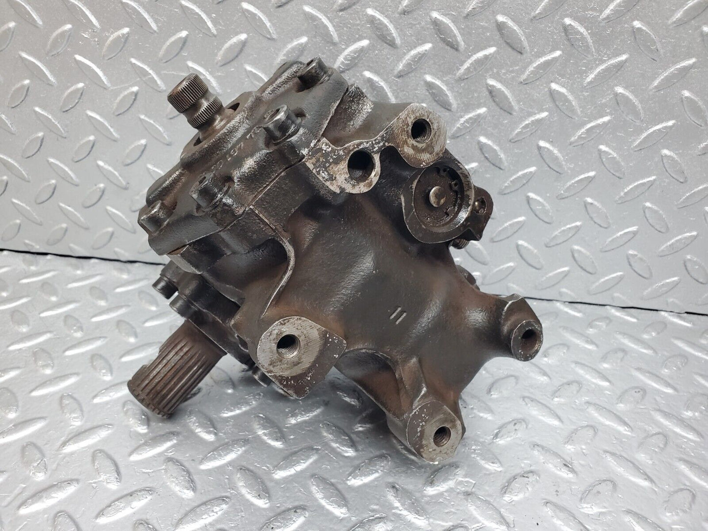 44870 Mercedes-Benz W124 220E Steering Box Steering Rack 1244611601