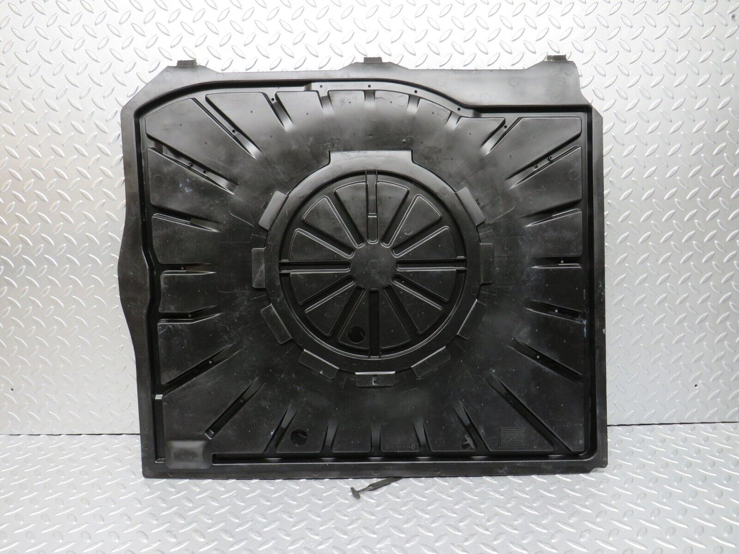 38787 Mercedes-Benz W201 190E 2.6L Boot Trunk Spare Wheel Cover 2016931633 2016930014