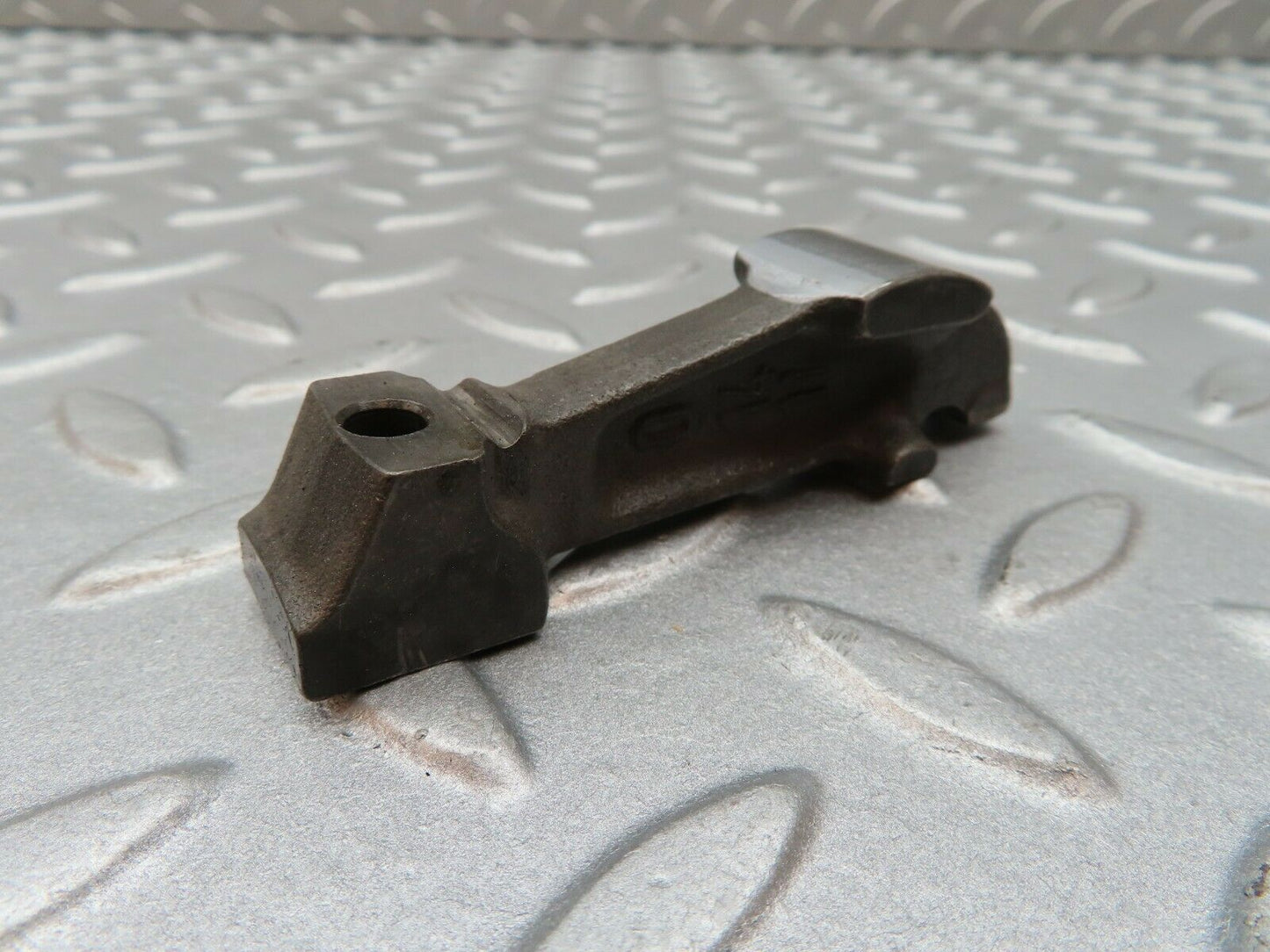 3540 Mercedes-Benz W108 280SE Valve Rocker Arm With Retaining Spring