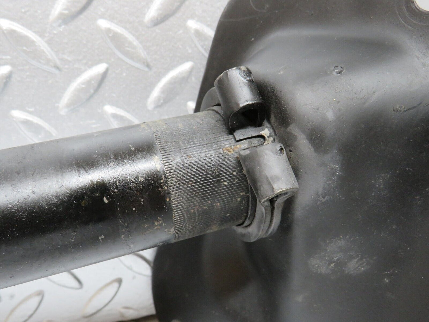 0055 Mercedes-Benz W116 350SE Steering Column