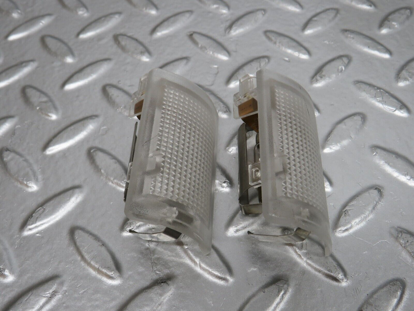24659 Mercedes-Benz W140 S320 Rear Door Interior Light 1408200201