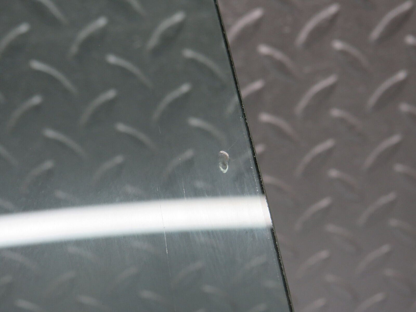 40155 Mercedes-Benz R107 350SL Hardtop Quarter Window Glass Left Side