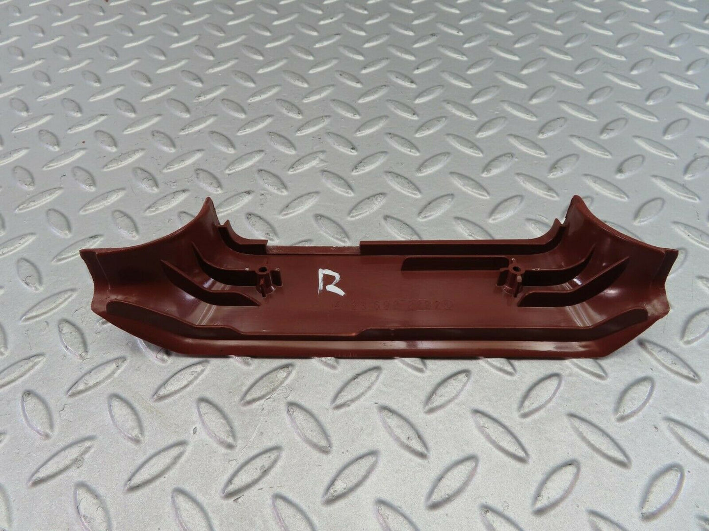 7719 Mercedes-Benz S123 230TE Wagon B Pillar Lower Cover Right 1236922222