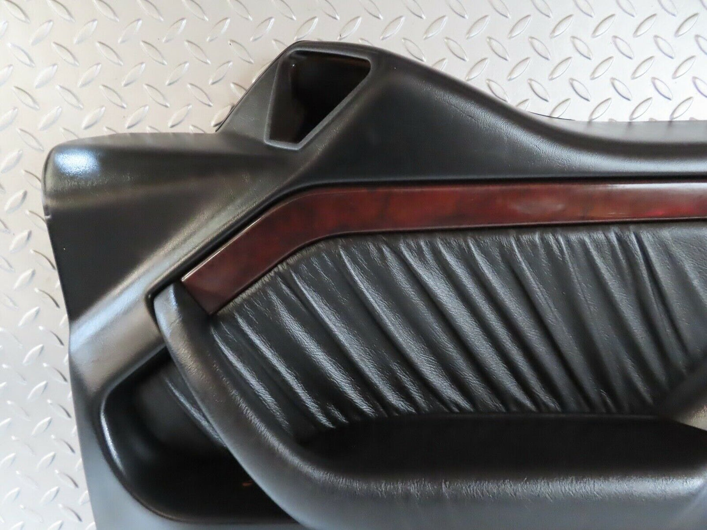 19488 Mercedes-Benz C140 CL420 Coupe Rear Right Card Panel Black