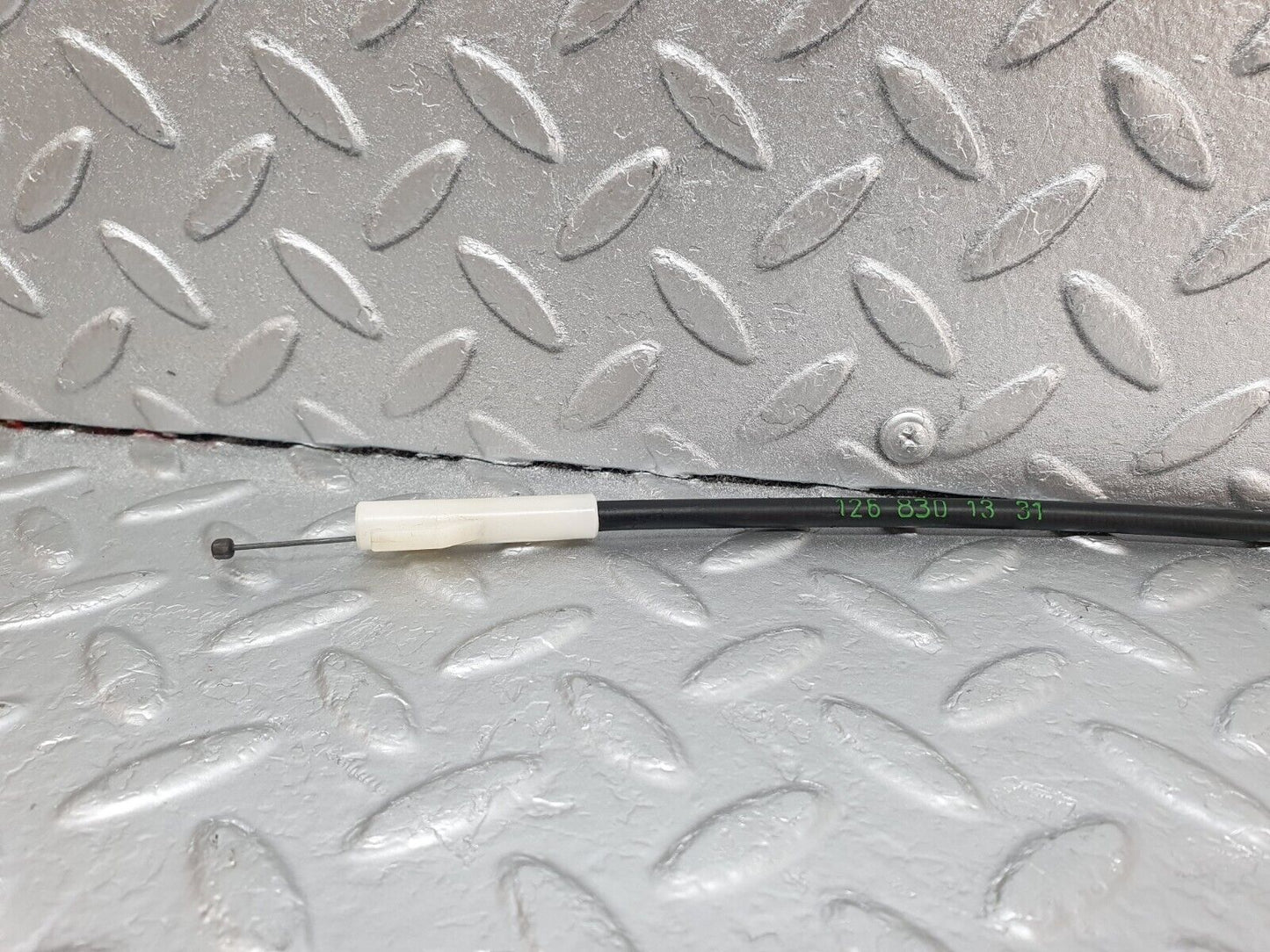 43763 Mercedes-Benz C126 380SEC Coupe Heater Control Cable 1268301331