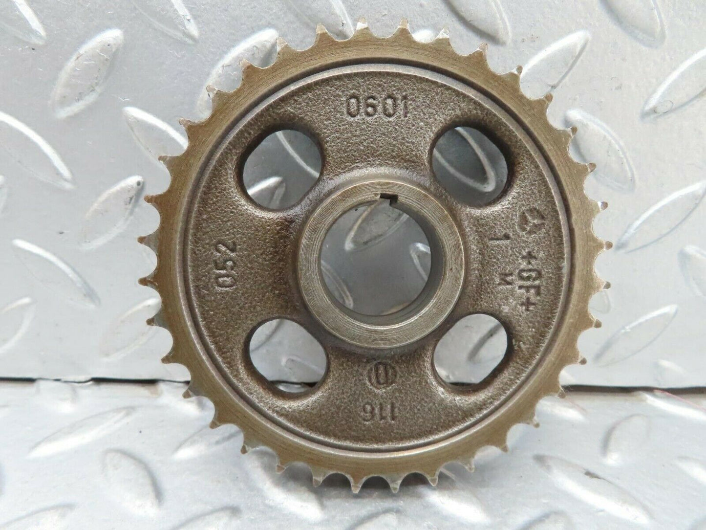 15669 Mercedes-Benz R107 450SL Coupe Camshaft Timing Gear 1160520601