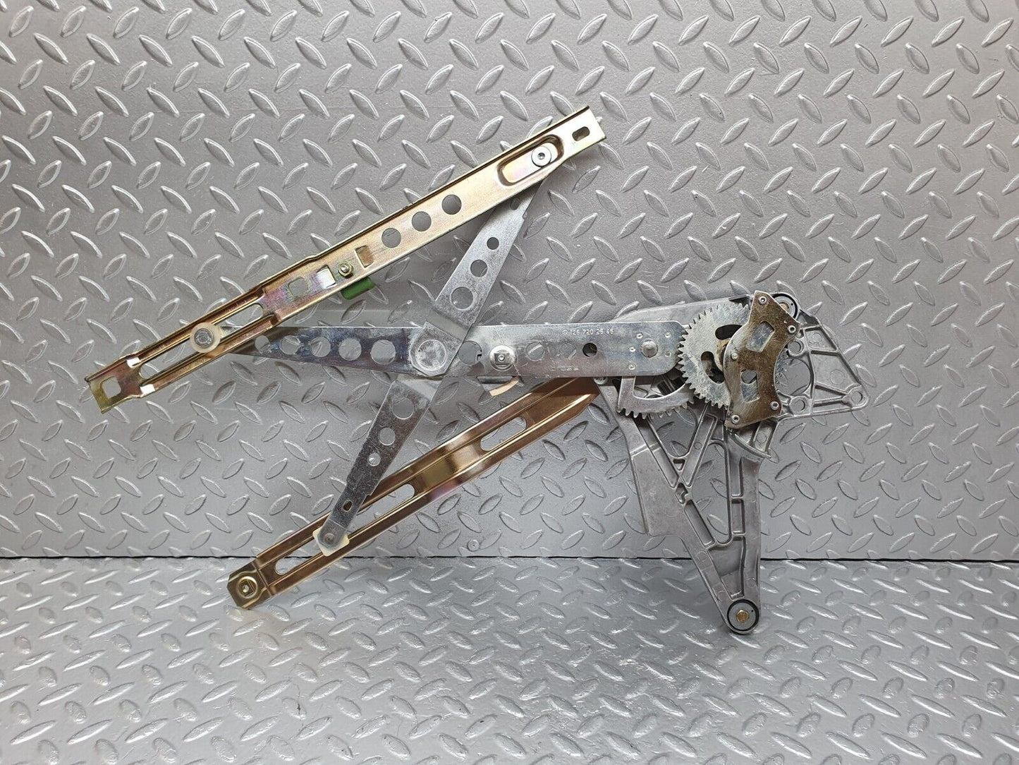 43744 Mercedes-Benz C126 380SEC Coupe Front Right Power Window Regulator 1267202646