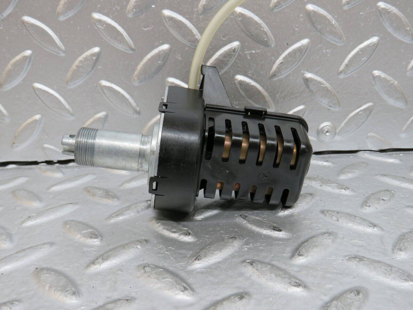 29373 Mercedes-Benz W124 230E Heater Blower Switch 1248202210
