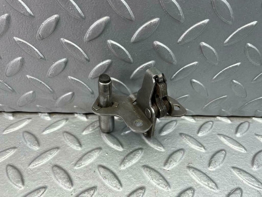 9209 Mercedes-Benz W124 Bonnet Lock Catch 1248800260