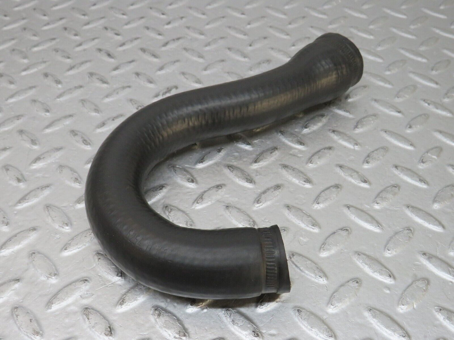 36476 Mercedes-Benz W201 190E 2.0L Radiator Hose Pipe 2015012182