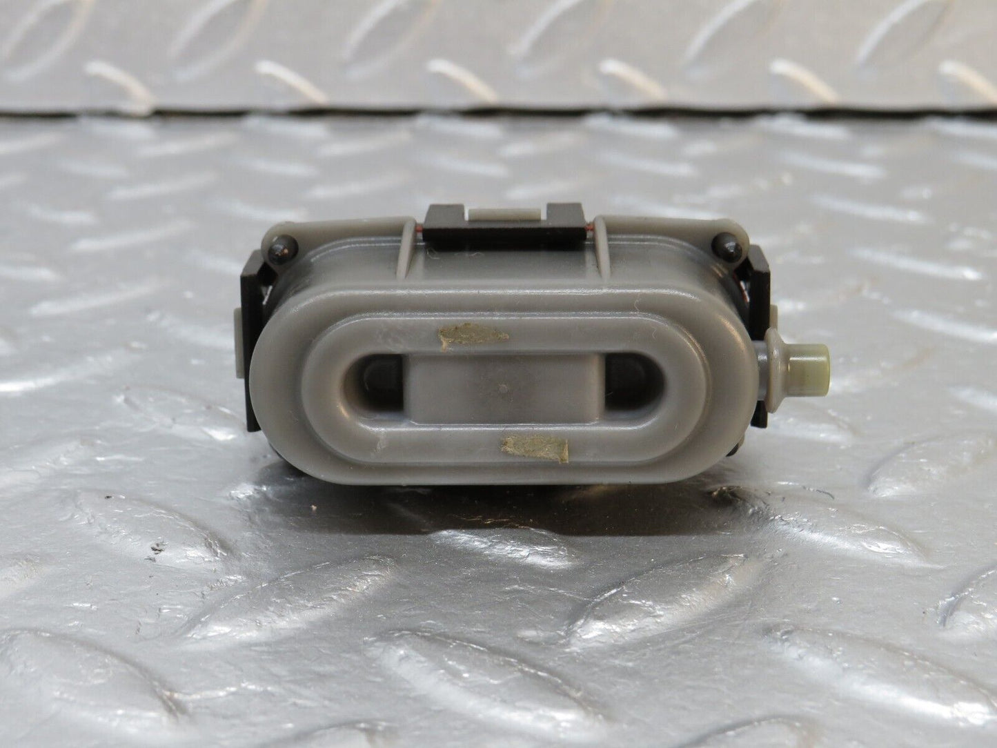 39737 Mercedes-Benz R129 320SL Coupe Heater Vacuum Actuator