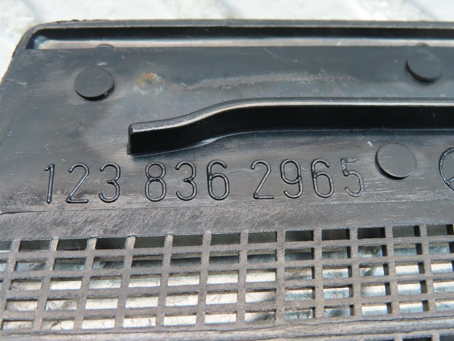 11341 Mercedes-Benz C123 230CE Coupe Air Intake Grill Left Side 1238362965