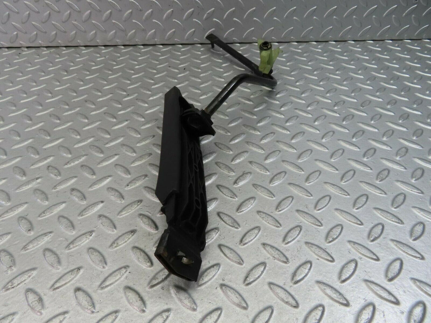 9343 Mercedes-Benz C124 300CE Coupe Accelerator Pedal With Rubber 1263000504