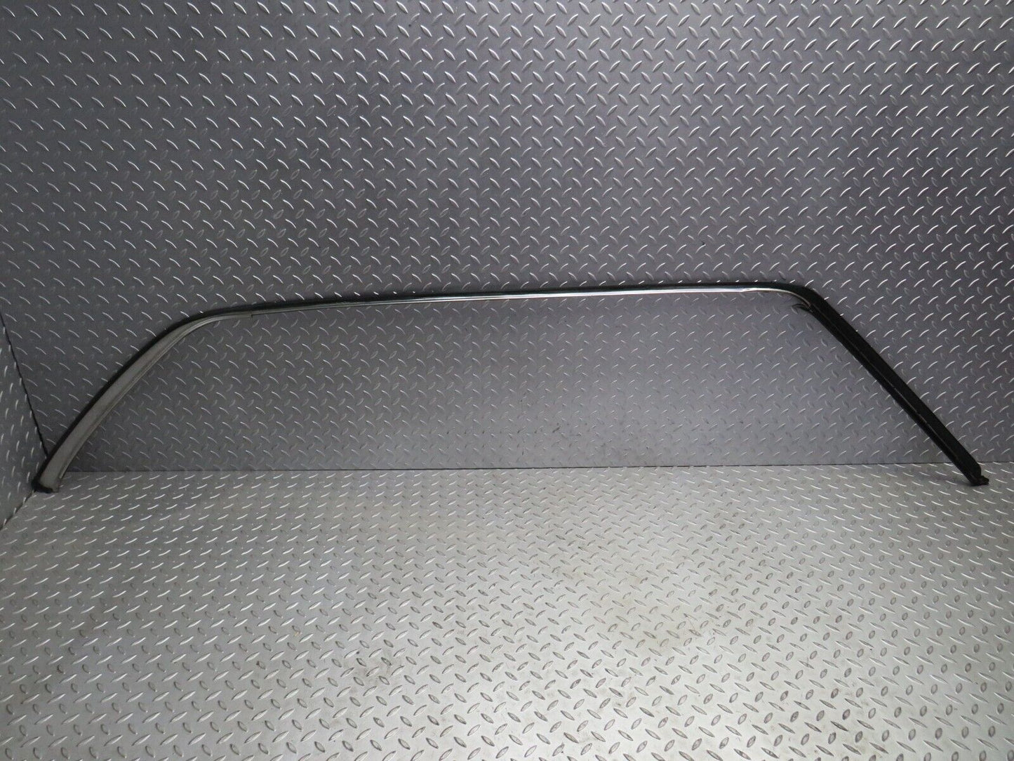 29944 Mercedes-Benz W123 230E Roof Chrome Moulding Trim Left Side