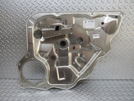 35106 Mercedes-Benz W221 Rear Right Window Regulator Support Panel