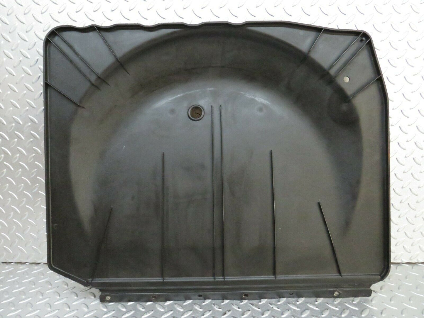 23855 Mercedes-Benz C107 450SLC Coupe Spare Wheel Cover 1076930033