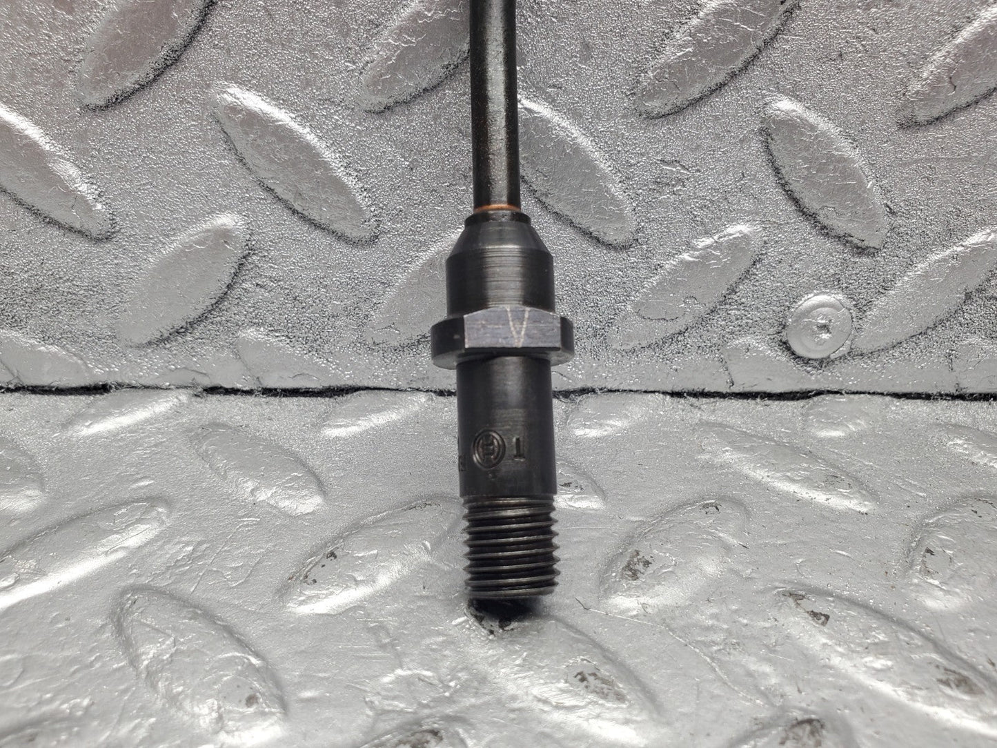 W112 fuel injector used OEM